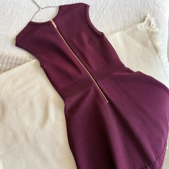 Ted Baker Aurbray Eyelet Knit Burgundy Dress UK Size 2 - Picture 3 of 6